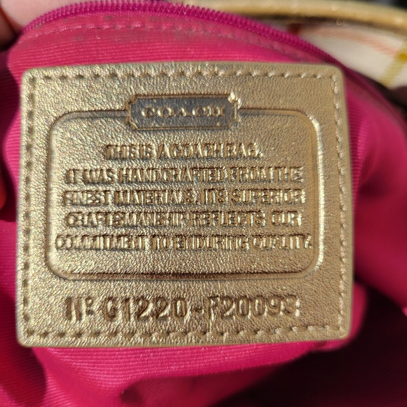 Coach Peyton Tattersall Tote ~ Well-Loved ~ Needs TLC ~ Hang Tag FINAL PRICE! - Picture 6 of 16